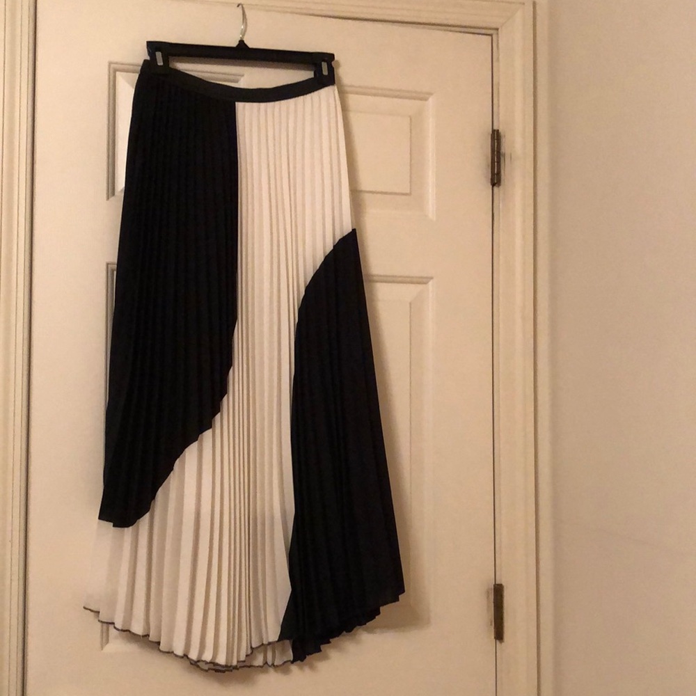 Evenings skirt, great with boots or heals